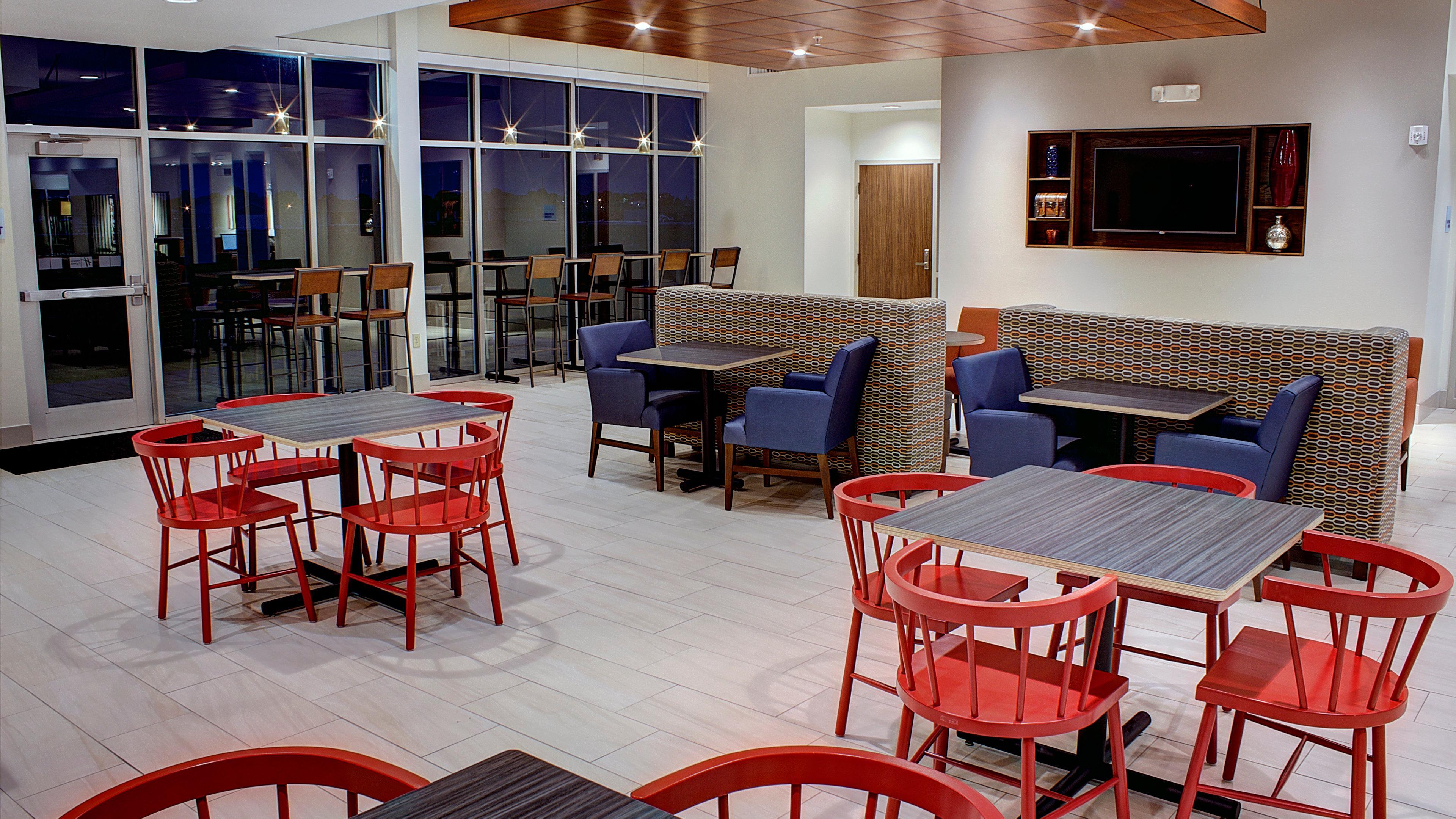 Holiday Inn Express Spencer By Ihg Exterior photo